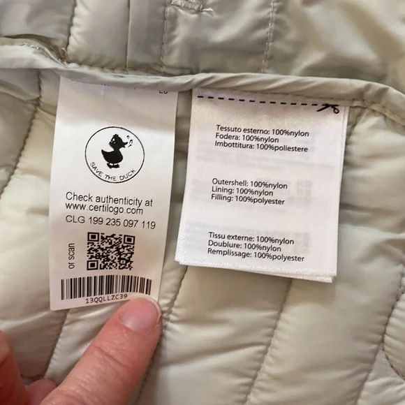 Save The Duck Vest - Picture 7 of 8